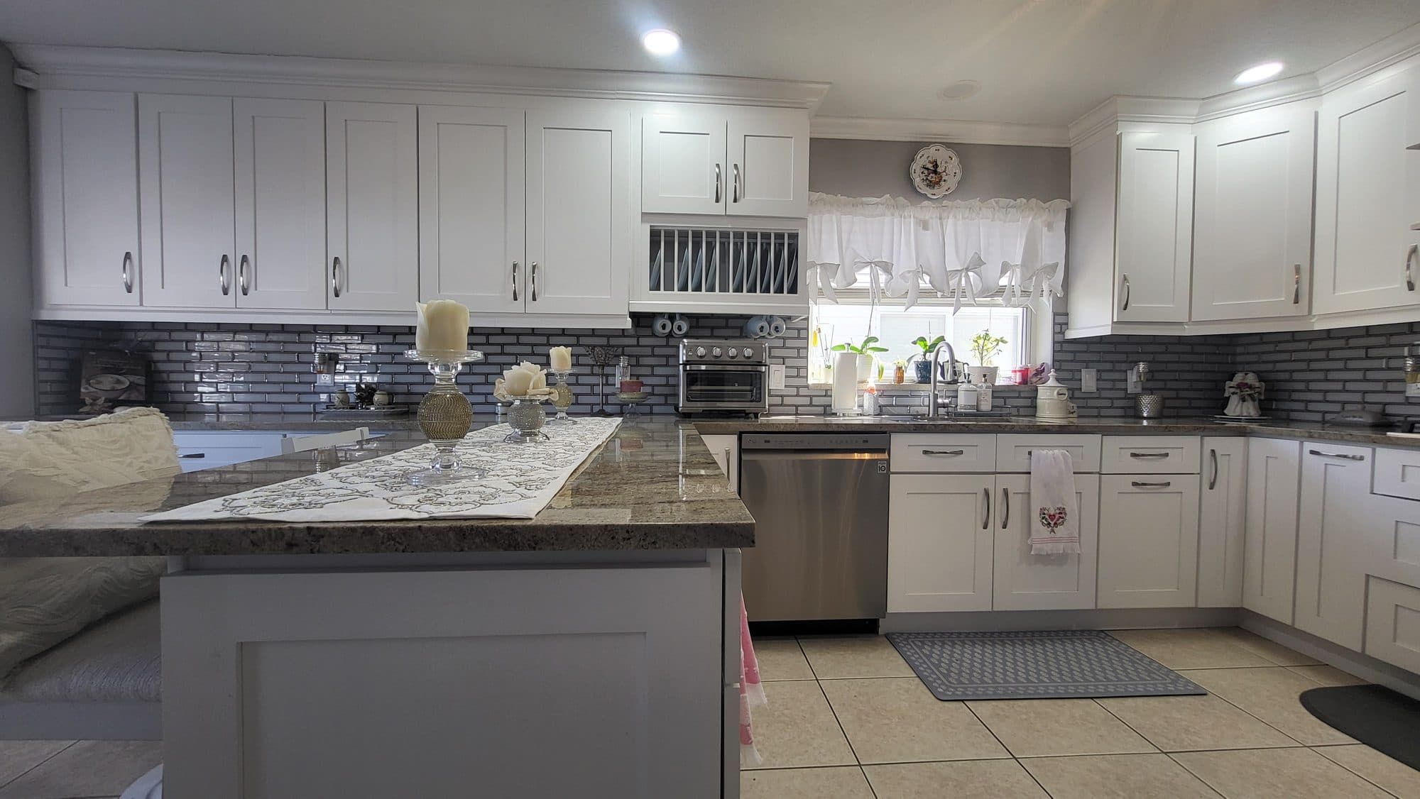 White Kitchen with Peninsula