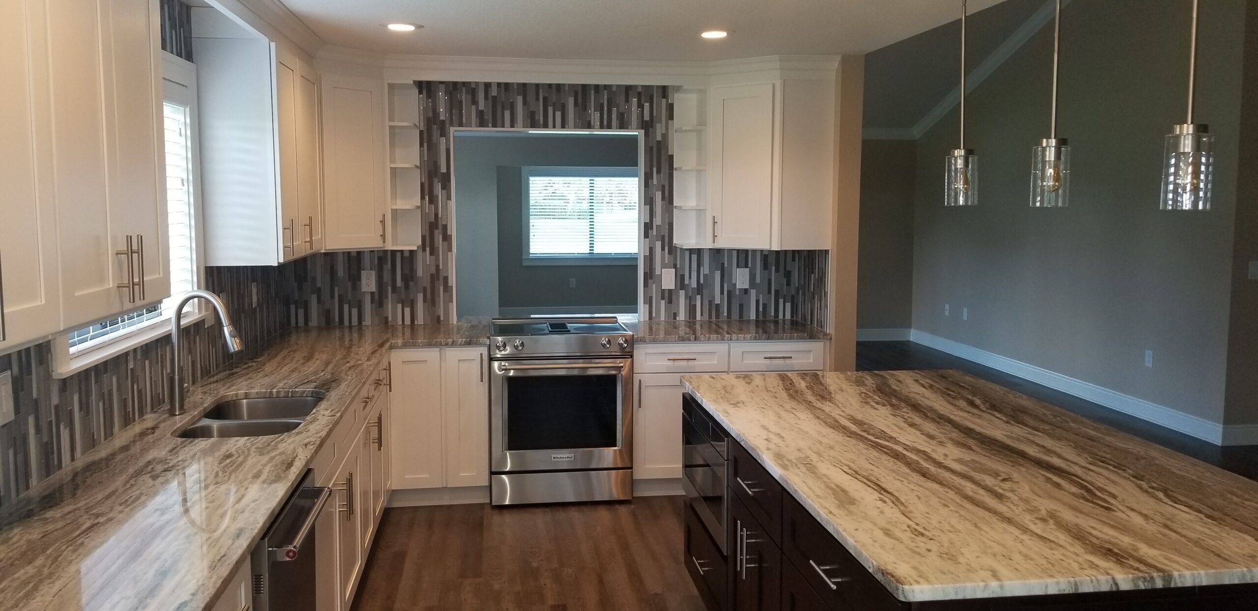 White Shaker- Island Mocha Island